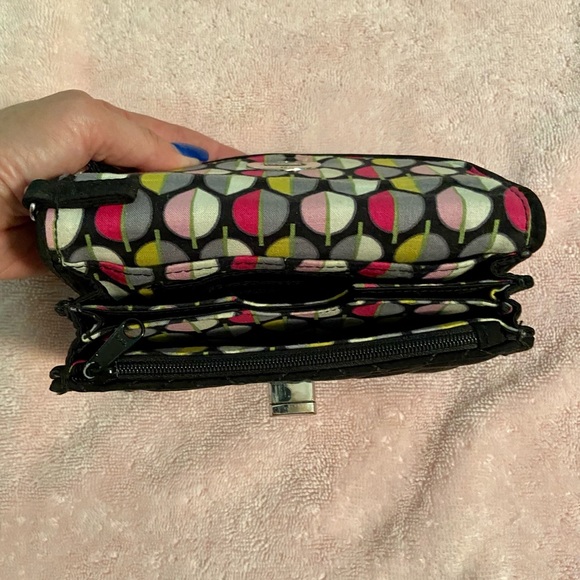 Vera Bradley Smartphone Wristlet in Classic Black - Picture 6 of 6